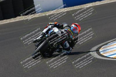 media/Sep-07-2025-CRA (Sun) [[6d6582c22b]]/Race 9/